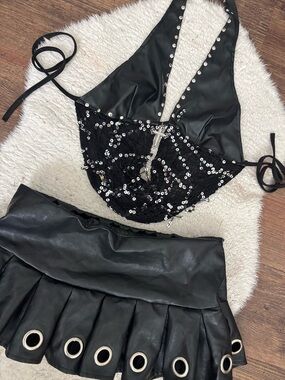 Y2K Grunge Concert Outfit Set 🖤🎱